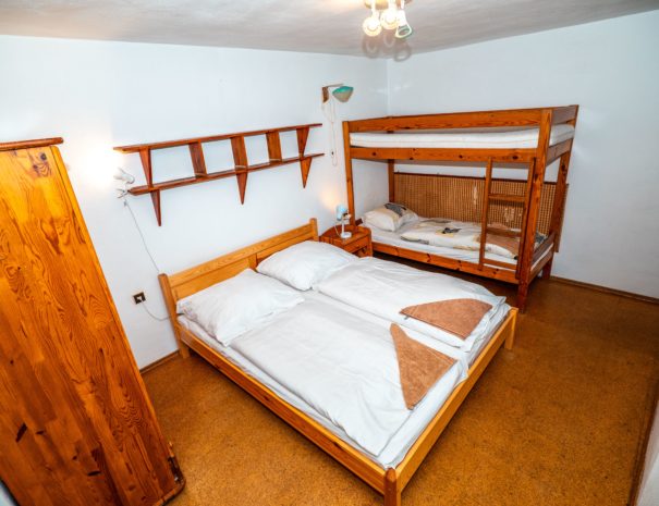 Ostrý Roháč spálňa 2