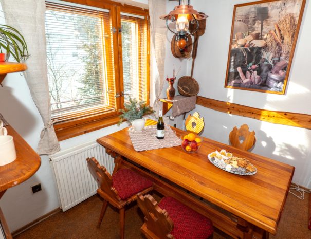 Ostrý Roháč jedáleň